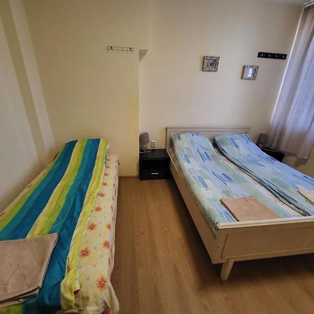 East Gate Guest Rooms Plowdiw Exterior foto