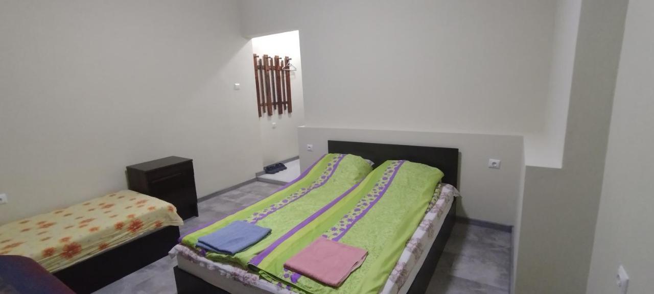 East Gate Guest Rooms Plowdiw Zimmer foto