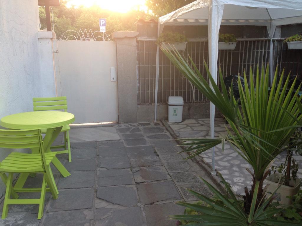 East Gate Guest Rooms Plowdiw Exterior foto